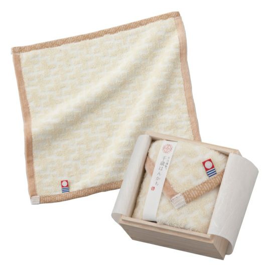 今治謹製　千歳はんかち　木箱入り　タオルハンカチ1枚　HK1017　イエロー　（今治産）