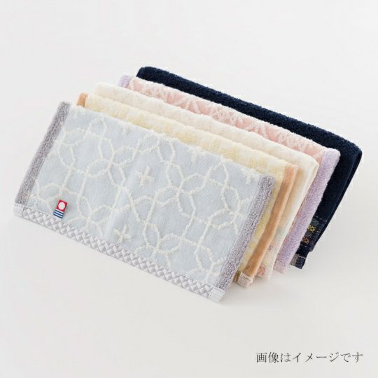  今治謹製　千歳はんかち　木箱入り　タオルハンカチ2枚セット　HK2017　アイボリー　（今治産）のイメージ