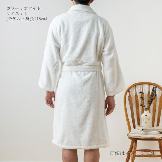 今治謹製 極上タオル superior 　バスローブ　1枚　TGKB903　Lサイズ　ホワイト（今治製）（男性）、背面